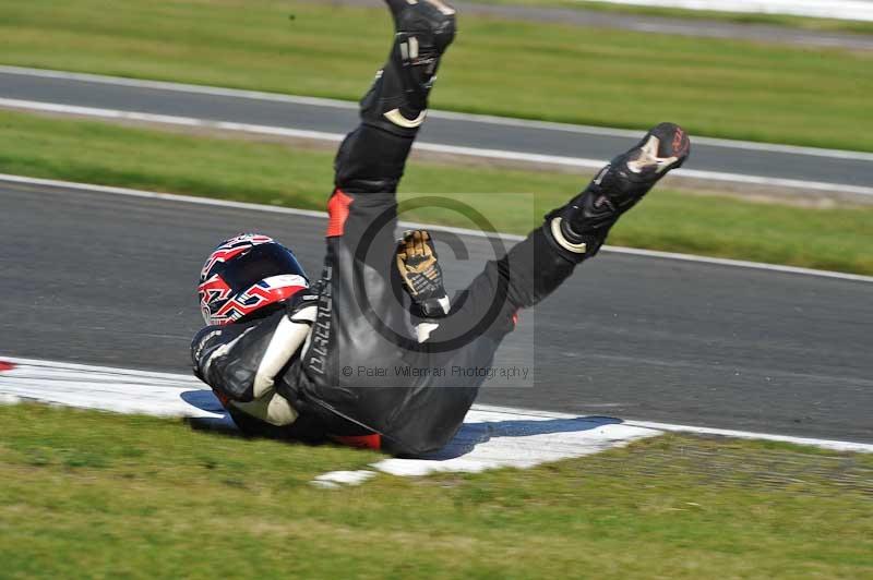 enduro digital images;event digital images;eventdigitalimages;no limits trackdays;oulton no limits trackday;oulton park cheshire;oulton trackday photographs;peter wileman photography;racing digital images;trackday digital images;trackday photos