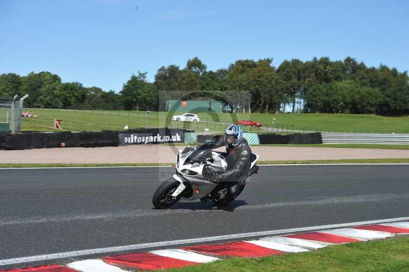 enduro digital images;event digital images;eventdigitalimages;no limits trackdays;oulton no limits trackday;oulton park cheshire;oulton trackday photographs;peter wileman photography;racing digital images;trackday digital images;trackday photos