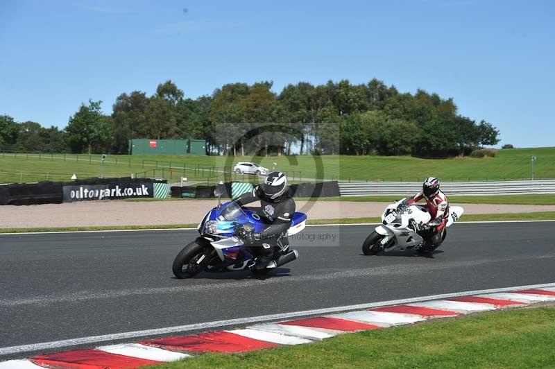 enduro digital images;event digital images;eventdigitalimages;no limits trackdays;oulton no limits trackday;oulton park cheshire;oulton trackday photographs;peter wileman photography;racing digital images;trackday digital images;trackday photos