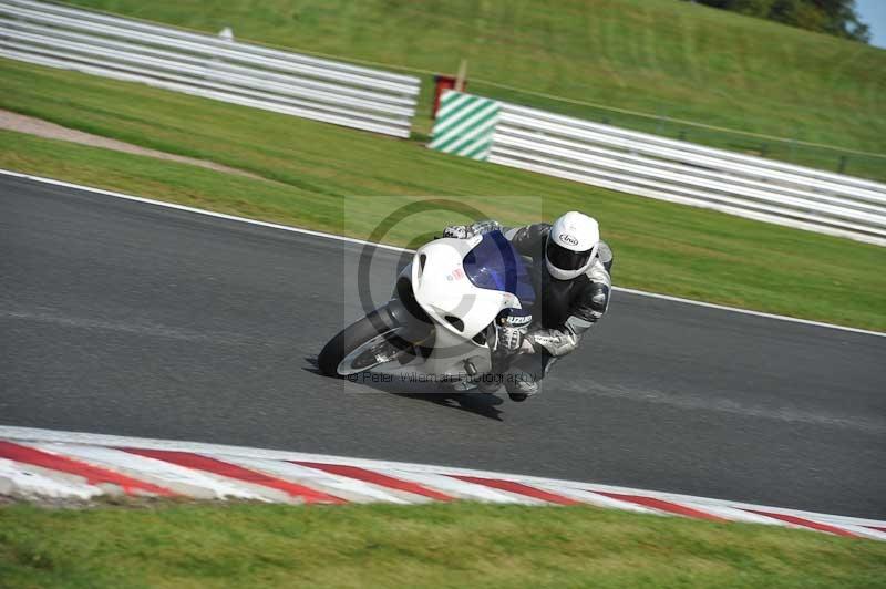 enduro digital images;event digital images;eventdigitalimages;no limits trackdays;oulton no limits trackday;oulton park cheshire;oulton trackday photographs;peter wileman photography;racing digital images;trackday digital images;trackday photos
