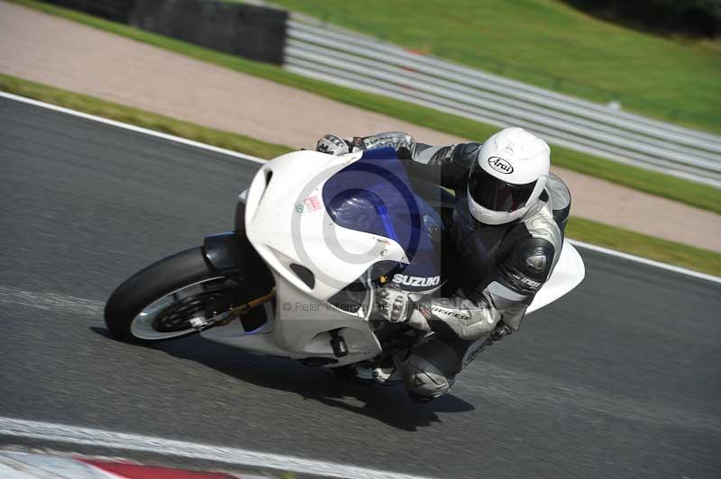 enduro digital images;event digital images;eventdigitalimages;no limits trackdays;oulton no limits trackday;oulton park cheshire;oulton trackday photographs;peter wileman photography;racing digital images;trackday digital images;trackday photos