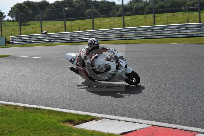 enduro digital images;event digital images;eventdigitalimages;no limits trackdays;oulton no limits trackday;oulton park cheshire;oulton trackday photographs;peter wileman photography;racing digital images;trackday digital images;trackday photos