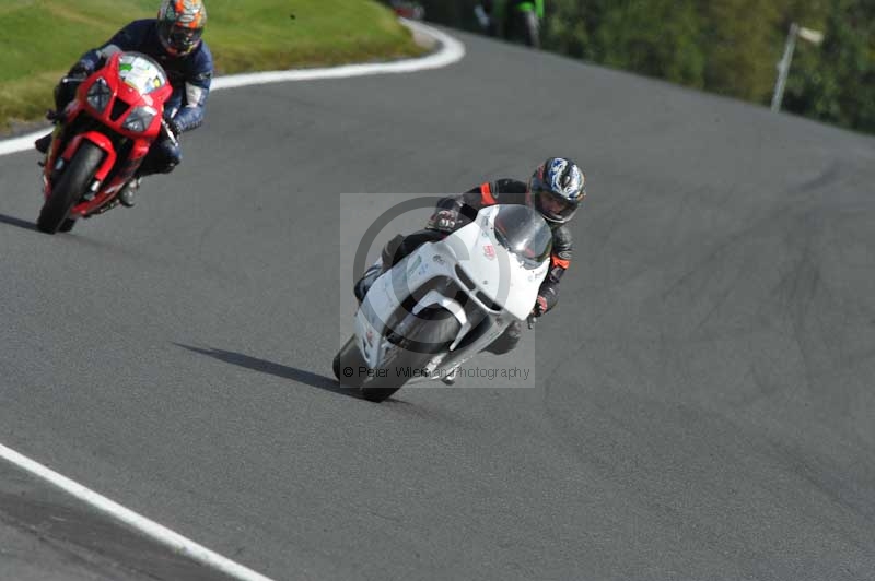 enduro digital images;event digital images;eventdigitalimages;no limits trackdays;oulton no limits trackday;oulton park cheshire;oulton trackday photographs;peter wileman photography;racing digital images;trackday digital images;trackday photos