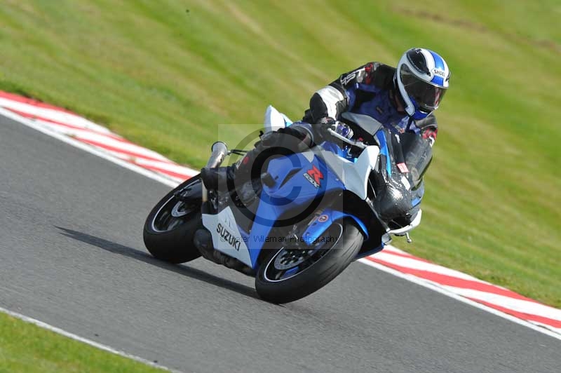 enduro digital images;event digital images;eventdigitalimages;no limits trackdays;oulton no limits trackday;oulton park cheshire;oulton trackday photographs;peter wileman photography;racing digital images;trackday digital images;trackday photos