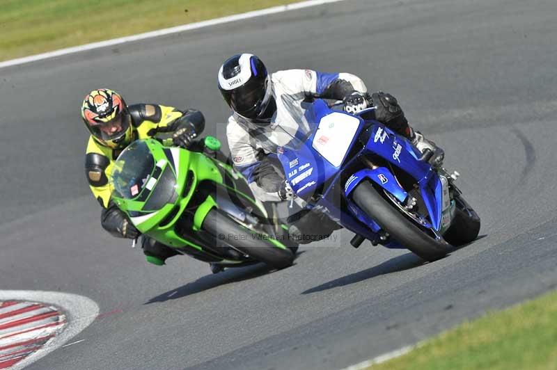 enduro digital images;event digital images;eventdigitalimages;no limits trackdays;oulton no limits trackday;oulton park cheshire;oulton trackday photographs;peter wileman photography;racing digital images;trackday digital images;trackday photos