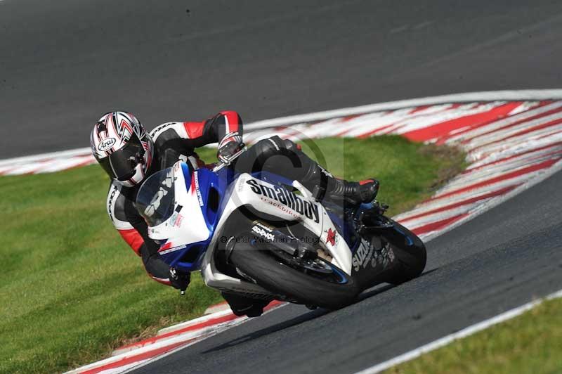 enduro digital images;event digital images;eventdigitalimages;no limits trackdays;oulton no limits trackday;oulton park cheshire;oulton trackday photographs;peter wileman photography;racing digital images;trackday digital images;trackday photos