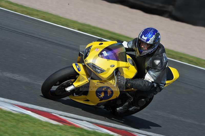 enduro digital images;event digital images;eventdigitalimages;no limits trackdays;oulton no limits trackday;oulton park cheshire;oulton trackday photographs;peter wileman photography;racing digital images;trackday digital images;trackday photos