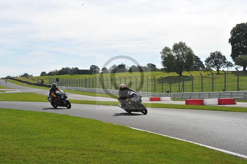 enduro digital images;event digital images;eventdigitalimages;no limits trackdays;oulton no limits trackday;oulton park cheshire;oulton trackday photographs;peter wileman photography;racing digital images;trackday digital images;trackday photos