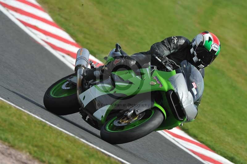 enduro digital images;event digital images;eventdigitalimages;no limits trackdays;oulton no limits trackday;oulton park cheshire;oulton trackday photographs;peter wileman photography;racing digital images;trackday digital images;trackday photos