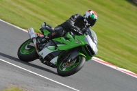 enduro-digital-images;event-digital-images;eventdigitalimages;no-limits-trackdays;oulton-no-limits-trackday;oulton-park-cheshire;oulton-trackday-photographs;peter-wileman-photography;racing-digital-images;trackday-digital-images;trackday-photos