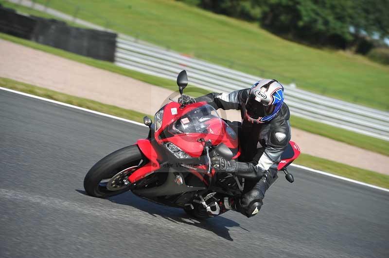 enduro digital images;event digital images;eventdigitalimages;no limits trackdays;oulton no limits trackday;oulton park cheshire;oulton trackday photographs;peter wileman photography;racing digital images;trackday digital images;trackday photos