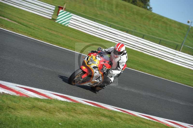 enduro digital images;event digital images;eventdigitalimages;no limits trackdays;oulton no limits trackday;oulton park cheshire;oulton trackday photographs;peter wileman photography;racing digital images;trackday digital images;trackday photos
