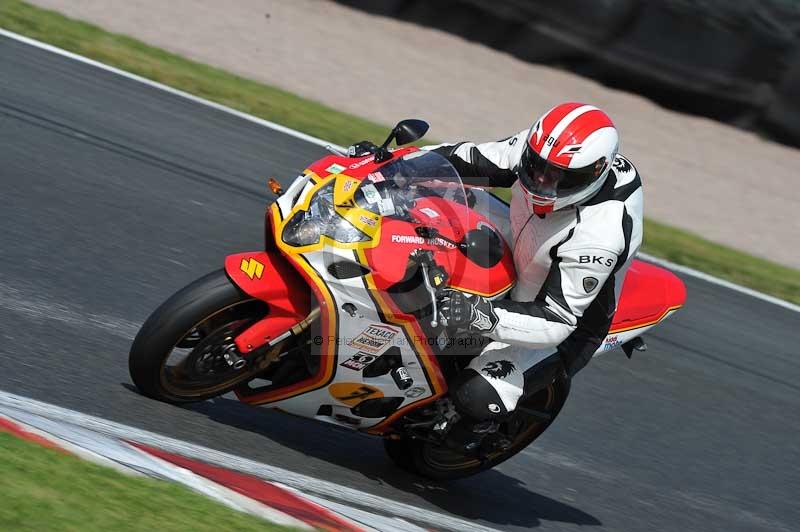 enduro digital images;event digital images;eventdigitalimages;no limits trackdays;oulton no limits trackday;oulton park cheshire;oulton trackday photographs;peter wileman photography;racing digital images;trackday digital images;trackday photos