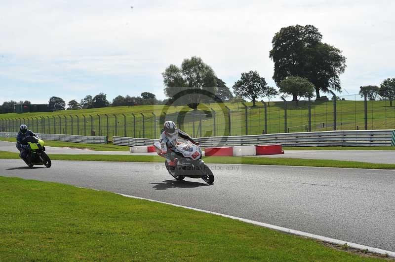 enduro digital images;event digital images;eventdigitalimages;no limits trackdays;oulton no limits trackday;oulton park cheshire;oulton trackday photographs;peter wileman photography;racing digital images;trackday digital images;trackday photos