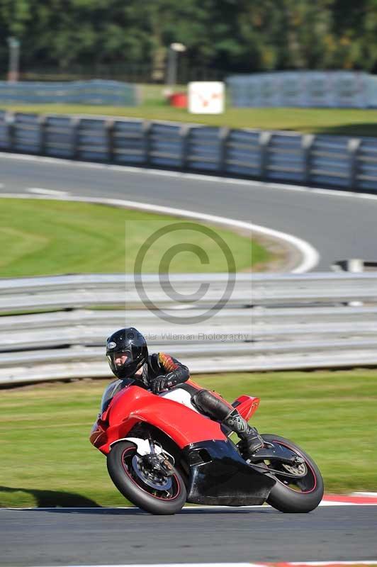 enduro digital images;event digital images;eventdigitalimages;no limits trackdays;oulton no limits trackday;oulton park cheshire;oulton trackday photographs;peter wileman photography;racing digital images;trackday digital images;trackday photos
