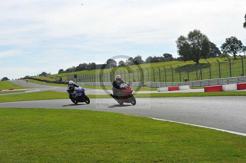 enduro digital images;event digital images;eventdigitalimages;no limits trackdays;oulton no limits trackday;oulton park cheshire;oulton trackday photographs;peter wileman photography;racing digital images;trackday digital images;trackday photos