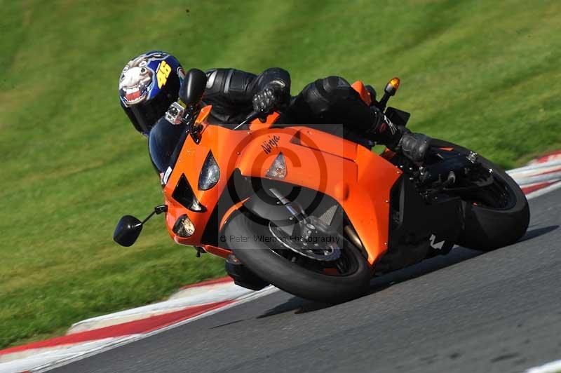 enduro digital images;event digital images;eventdigitalimages;no limits trackdays;oulton no limits trackday;oulton park cheshire;oulton trackday photographs;peter wileman photography;racing digital images;trackday digital images;trackday photos