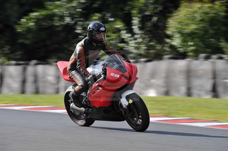 enduro digital images;event digital images;eventdigitalimages;no limits trackdays;oulton no limits trackday;oulton park cheshire;oulton trackday photographs;peter wileman photography;racing digital images;trackday digital images;trackday photos