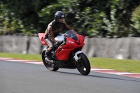 enduro-digital-images;event-digital-images;eventdigitalimages;no-limits-trackdays;oulton-no-limits-trackday;oulton-park-cheshire;oulton-trackday-photographs;peter-wileman-photography;racing-digital-images;trackday-digital-images;trackday-photos