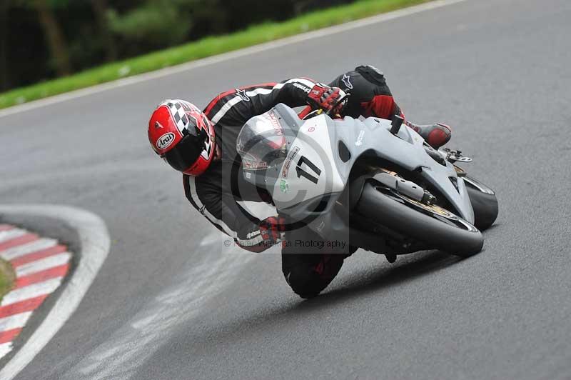 Motorcycle action photographs;Trackday digital images;cadwell;cadwell park photographs;event digital images;eventdigitalimages;motor racing louth lincolnshire;no limits trackdays;peter wileman photography;trackday;trackday photos