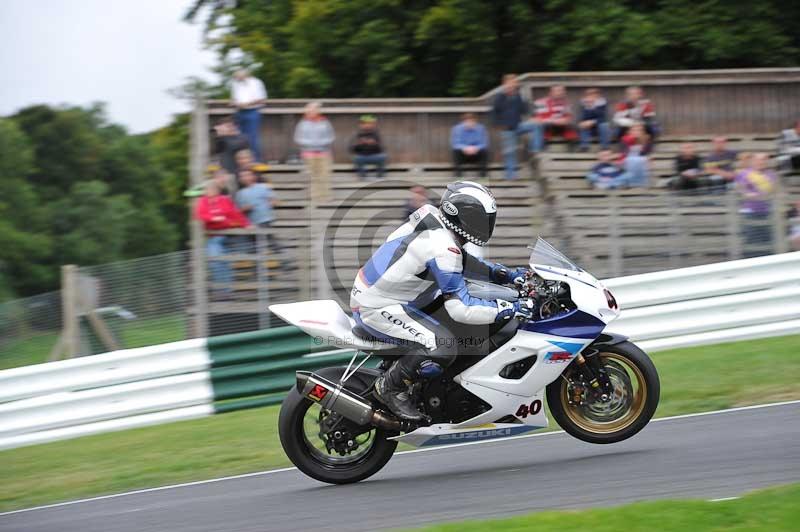 Motorcycle action photographs;Trackday digital images;cadwell;cadwell park photographs;event digital images;eventdigitalimages;motor racing louth lincolnshire;no limits trackdays;peter wileman photography;trackday;trackday photos
