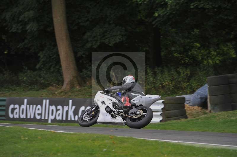 Motorcycle action photographs;Trackday digital images;cadwell;cadwell park photographs;event digital images;eventdigitalimages;motor racing louth lincolnshire;no limits trackdays;peter wileman photography;trackday;trackday photos
