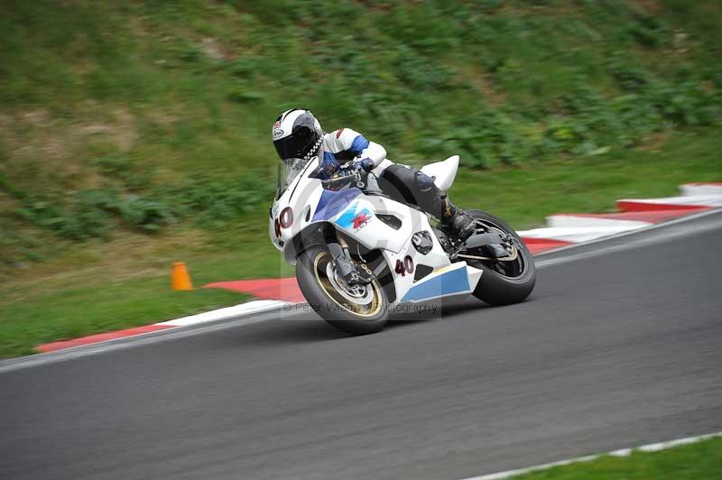 Motorcycle action photographs;Trackday digital images;cadwell;cadwell park photographs;event digital images;eventdigitalimages;motor racing louth lincolnshire;no limits trackdays;peter wileman photography;trackday;trackday photos