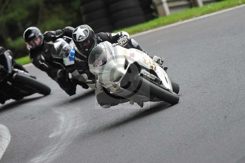 Motorcycle action photographs;Trackday digital images;cadwell;cadwell park photographs;event digital images;eventdigitalimages;motor racing louth lincolnshire;no limits trackdays;peter wileman photography;trackday;trackday photos