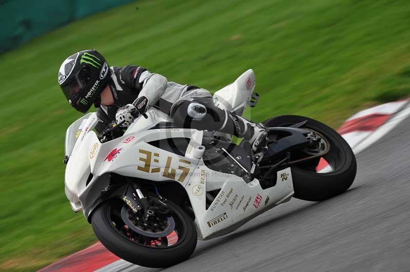 Motorcycle action photographs;Trackday digital images;cadwell;cadwell park photographs;event digital images;eventdigitalimages;motor racing louth lincolnshire;no limits trackdays;peter wileman photography;trackday;trackday photos