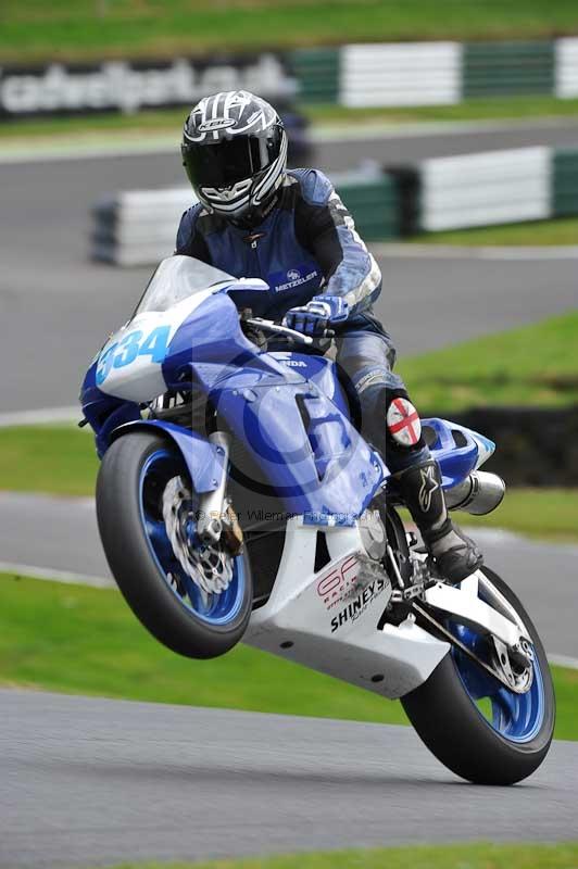 Motorcycle action photographs;Trackday digital images;cadwell;cadwell park photographs;event digital images;eventdigitalimages;motor racing louth lincolnshire;no limits trackdays;peter wileman photography;trackday;trackday photos