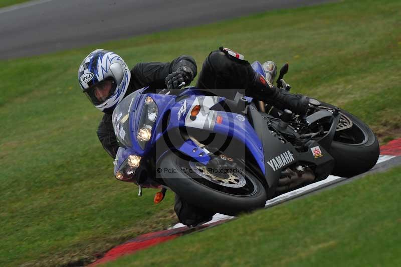 Motorcycle action photographs;Trackday digital images;cadwell;cadwell park photographs;event digital images;eventdigitalimages;motor racing louth lincolnshire;no limits trackdays;peter wileman photography;trackday;trackday photos