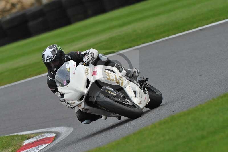 Motorcycle action photographs;Trackday digital images;cadwell;cadwell park photographs;event digital images;eventdigitalimages;motor racing louth lincolnshire;no limits trackdays;peter wileman photography;trackday;trackday photos