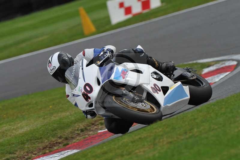 Motorcycle action photographs;Trackday digital images;cadwell;cadwell park photographs;event digital images;eventdigitalimages;motor racing louth lincolnshire;no limits trackdays;peter wileman photography;trackday;trackday photos