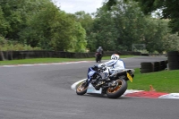 Motorcycle-action-photographs;Trackday-digital-images;cadwell;cadwell-park-photographs;event-digital-images;eventdigitalimages;motor-racing-louth-lincolnshire;no-limits-trackdays;peter-wileman-photography;trackday;trackday-photos