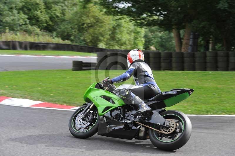 Motorcycle action photographs;Trackday digital images;cadwell;cadwell park photographs;event digital images;eventdigitalimages;motor racing louth lincolnshire;no limits trackdays;peter wileman photography;trackday;trackday photos