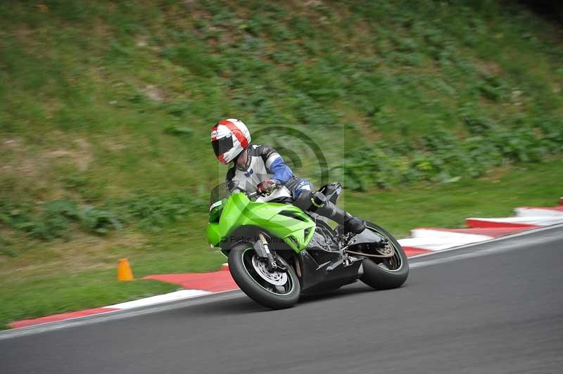 Motorcycle action photographs;Trackday digital images;cadwell;cadwell park photographs;event digital images;eventdigitalimages;motor racing louth lincolnshire;no limits trackdays;peter wileman photography;trackday;trackday photos