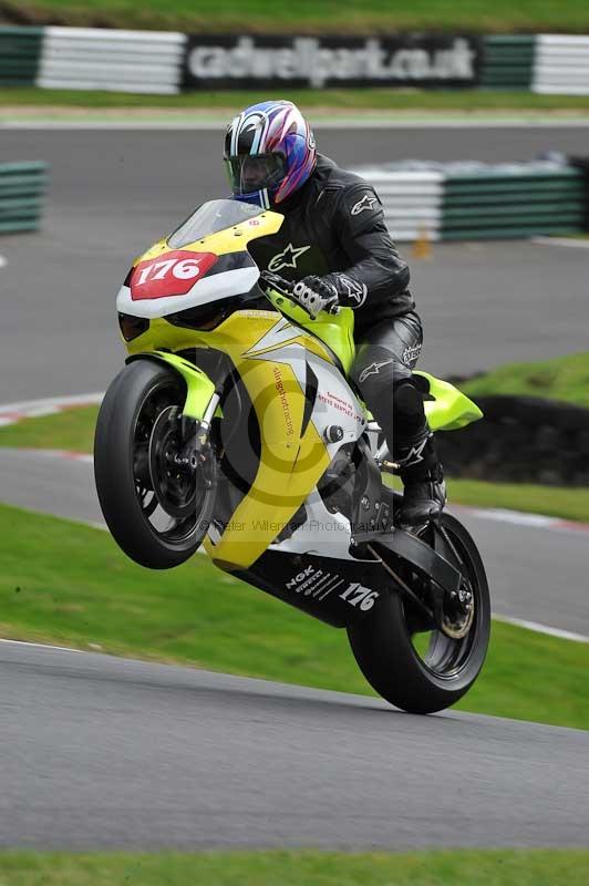 Motorcycle action photographs;Trackday digital images;cadwell;cadwell park photographs;event digital images;eventdigitalimages;motor racing louth lincolnshire;no limits trackdays;peter wileman photography;trackday;trackday photos