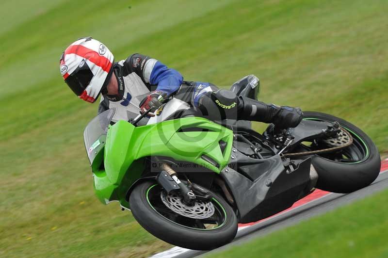 Motorcycle action photographs;Trackday digital images;cadwell;cadwell park photographs;event digital images;eventdigitalimages;motor racing louth lincolnshire;no limits trackdays;peter wileman photography;trackday;trackday photos