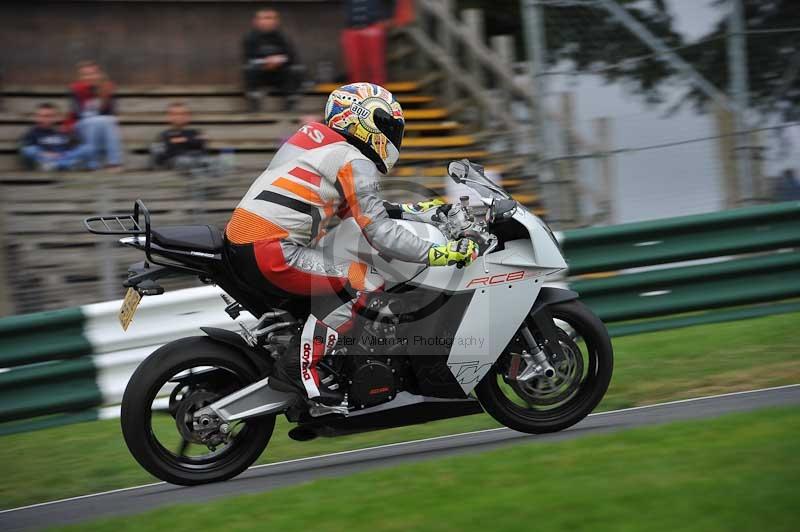 Motorcycle action photographs;Trackday digital images;cadwell;cadwell park photographs;event digital images;eventdigitalimages;motor racing louth lincolnshire;no limits trackdays;peter wileman photography;trackday;trackday photos