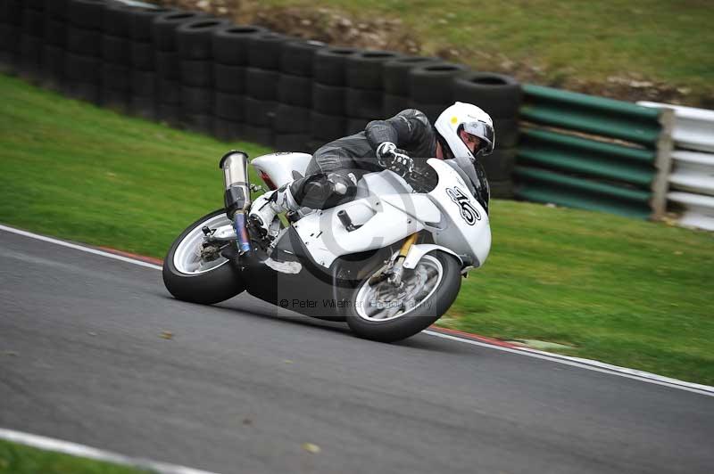 Motorcycle action photographs;Trackday digital images;cadwell;cadwell park photographs;event digital images;eventdigitalimages;motor racing louth lincolnshire;no limits trackdays;peter wileman photography;trackday;trackday photos