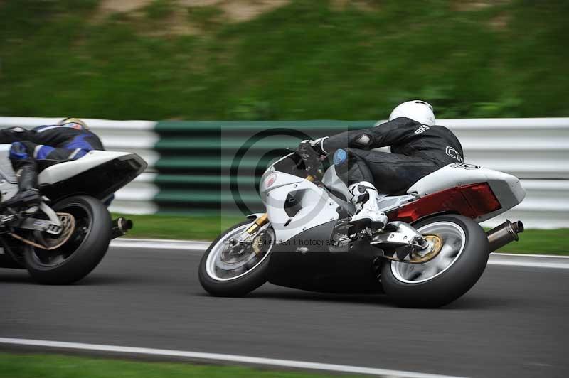 Motorcycle action photographs;Trackday digital images;cadwell;cadwell park photographs;event digital images;eventdigitalimages;motor racing louth lincolnshire;no limits trackdays;peter wileman photography;trackday;trackday photos