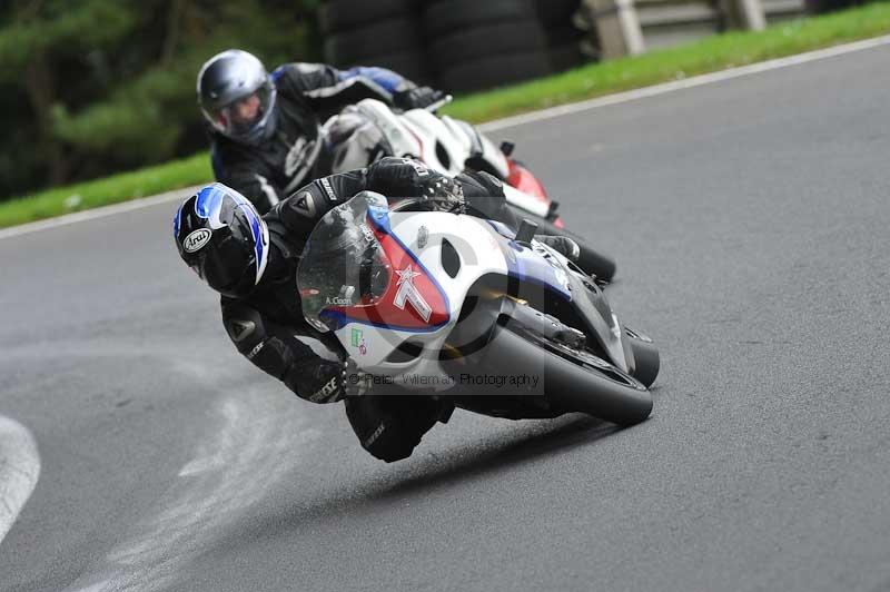 Motorcycle action photographs;Trackday digital images;cadwell;cadwell park photographs;event digital images;eventdigitalimages;motor racing louth lincolnshire;no limits trackdays;peter wileman photography;trackday;trackday photos