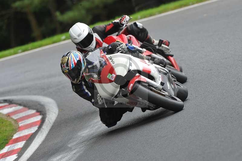 Motorcycle action photographs;Trackday digital images;cadwell;cadwell park photographs;event digital images;eventdigitalimages;motor racing louth lincolnshire;no limits trackdays;peter wileman photography;trackday;trackday photos