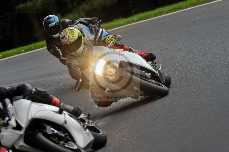 Motorcycle action photographs;Trackday digital images;cadwell;cadwell park photographs;event digital images;eventdigitalimages;motor racing louth lincolnshire;no limits trackdays;peter wileman photography;trackday;trackday photos