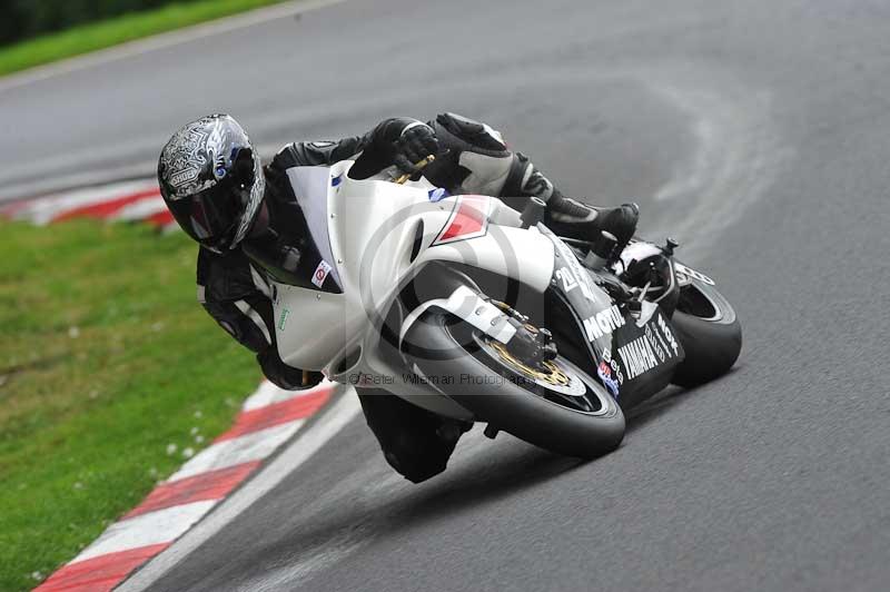 Motorcycle action photographs;Trackday digital images;cadwell;cadwell park photographs;event digital images;eventdigitalimages;motor racing louth lincolnshire;no limits trackdays;peter wileman photography;trackday;trackday photos