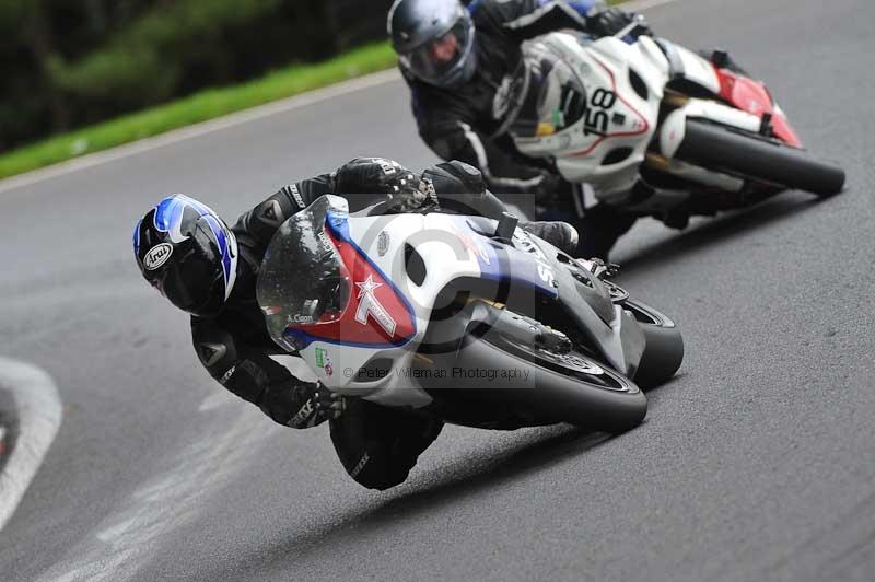 Motorcycle action photographs;Trackday digital images;cadwell;cadwell park photographs;event digital images;eventdigitalimages;motor racing louth lincolnshire;no limits trackdays;peter wileman photography;trackday;trackday photos