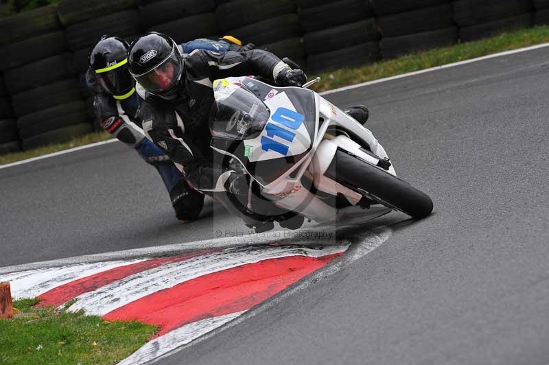 Motorcycle action photographs;Trackday digital images;cadwell;cadwell park photographs;event digital images;eventdigitalimages;motor racing louth lincolnshire;no limits trackdays;peter wileman photography;trackday;trackday photos