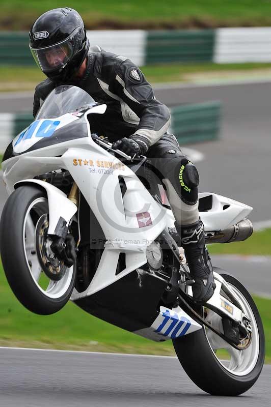 Motorcycle action photographs;Trackday digital images;cadwell;cadwell park photographs;event digital images;eventdigitalimages;motor racing louth lincolnshire;no limits trackdays;peter wileman photography;trackday;trackday photos