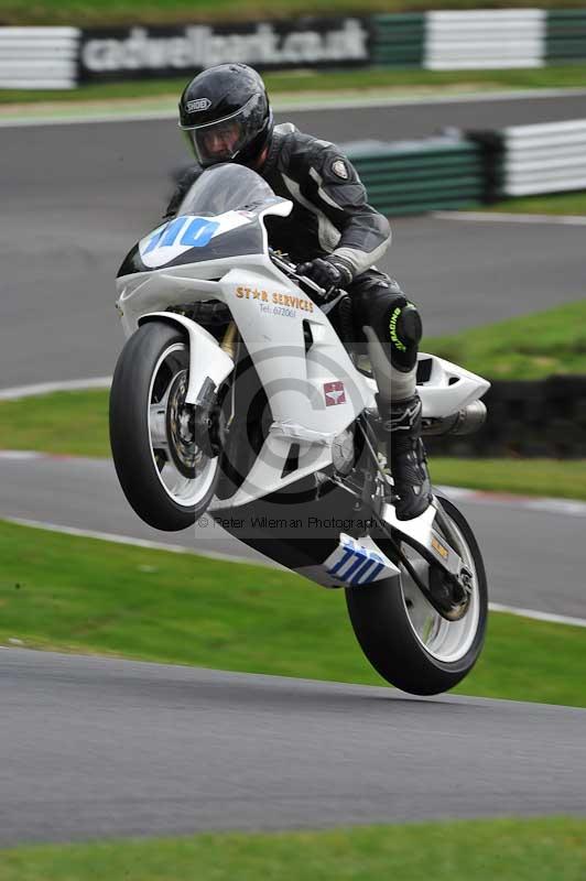 Motorcycle action photographs;Trackday digital images;cadwell;cadwell park photographs;event digital images;eventdigitalimages;motor racing louth lincolnshire;no limits trackdays;peter wileman photography;trackday;trackday photos