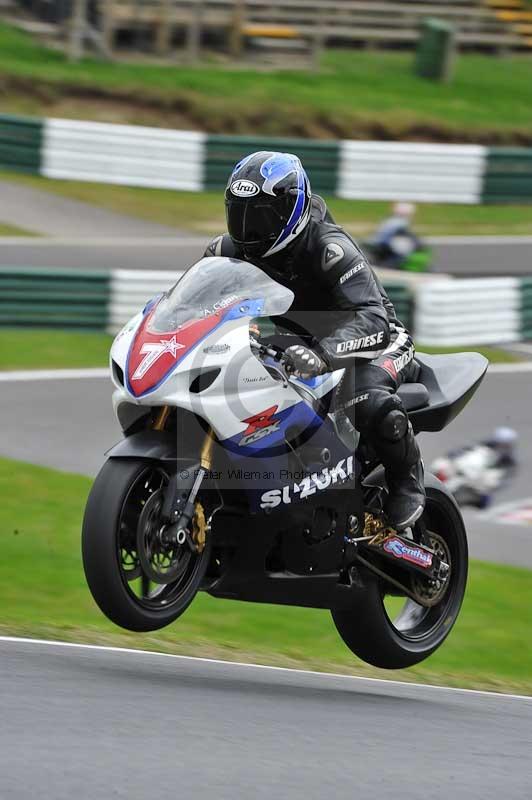 Motorcycle action photographs;Trackday digital images;cadwell;cadwell park photographs;event digital images;eventdigitalimages;motor racing louth lincolnshire;no limits trackdays;peter wileman photography;trackday;trackday photos